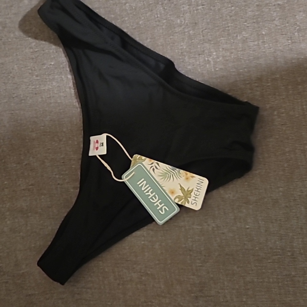 NWT BIKINI BOTTOM